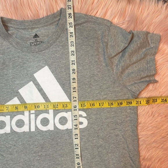 Adidas Gray Short Sleeve T Shirt Size XL‎ - Picture 5 of 5